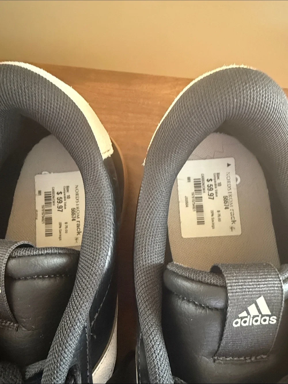 NWT Women’s adidas VL Court 3.0 Black, White & Gum Sole Low-Top Sneaker Size 10